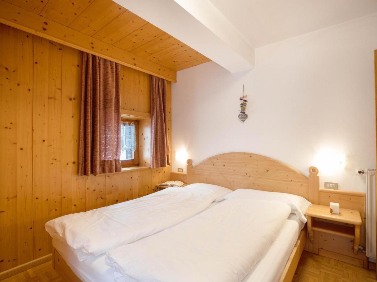 Ciasa Lino Aloch Apartman Pozza di Fassa Kültér fotó