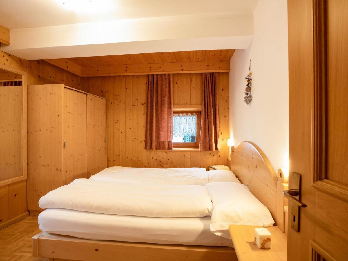Ciasa Lino Aloch Apartman Pozza di Fassa Kültér fotó