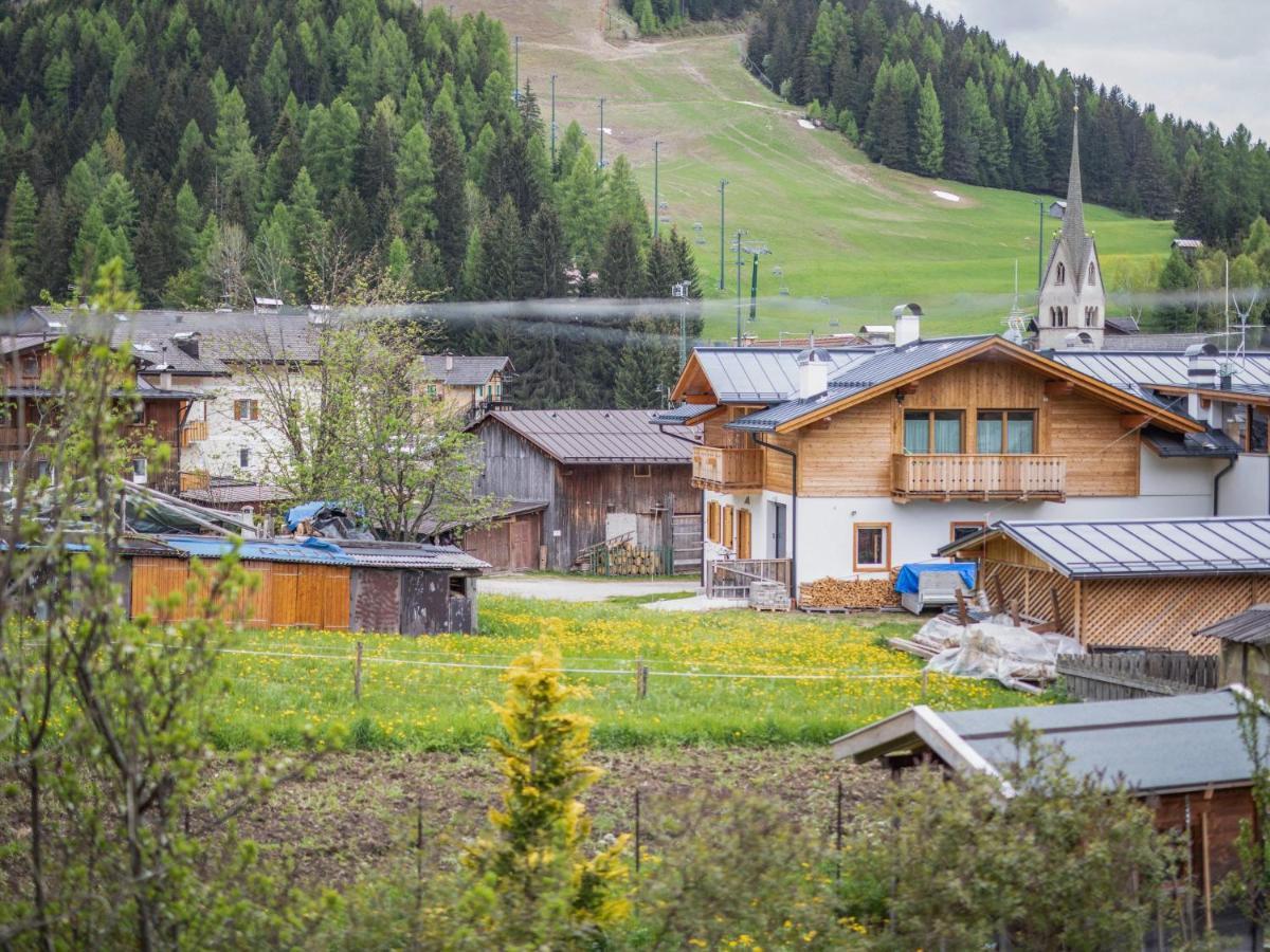 Ciasa Lino Aloch Apartman Pozza di Fassa Kültér fotó